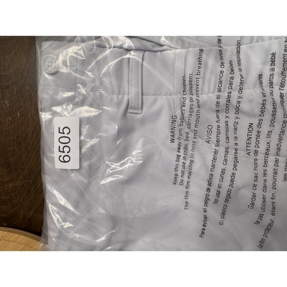 Under‎ Armour Gray Golf Pants Size 42x32 Flat Front Lightweight Performance Euc - Picture 10 of 10